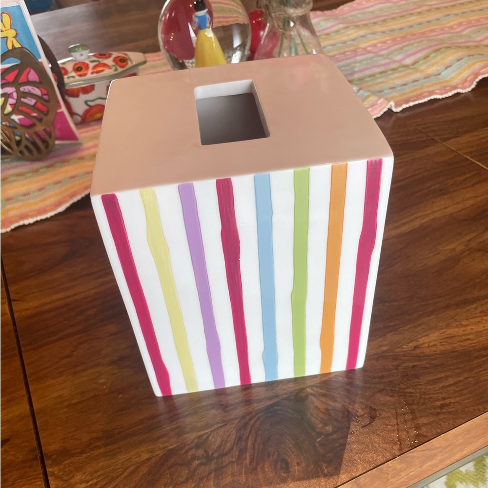 VNTG hand-painted tissue box cover